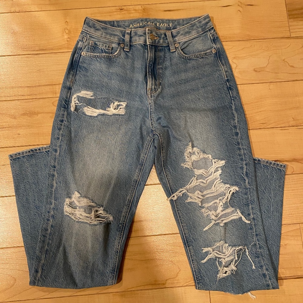 American Eagle Ripped Jeans